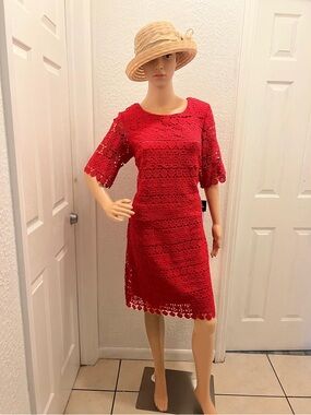 Red Crochet Lace Short-Sleeve Dress